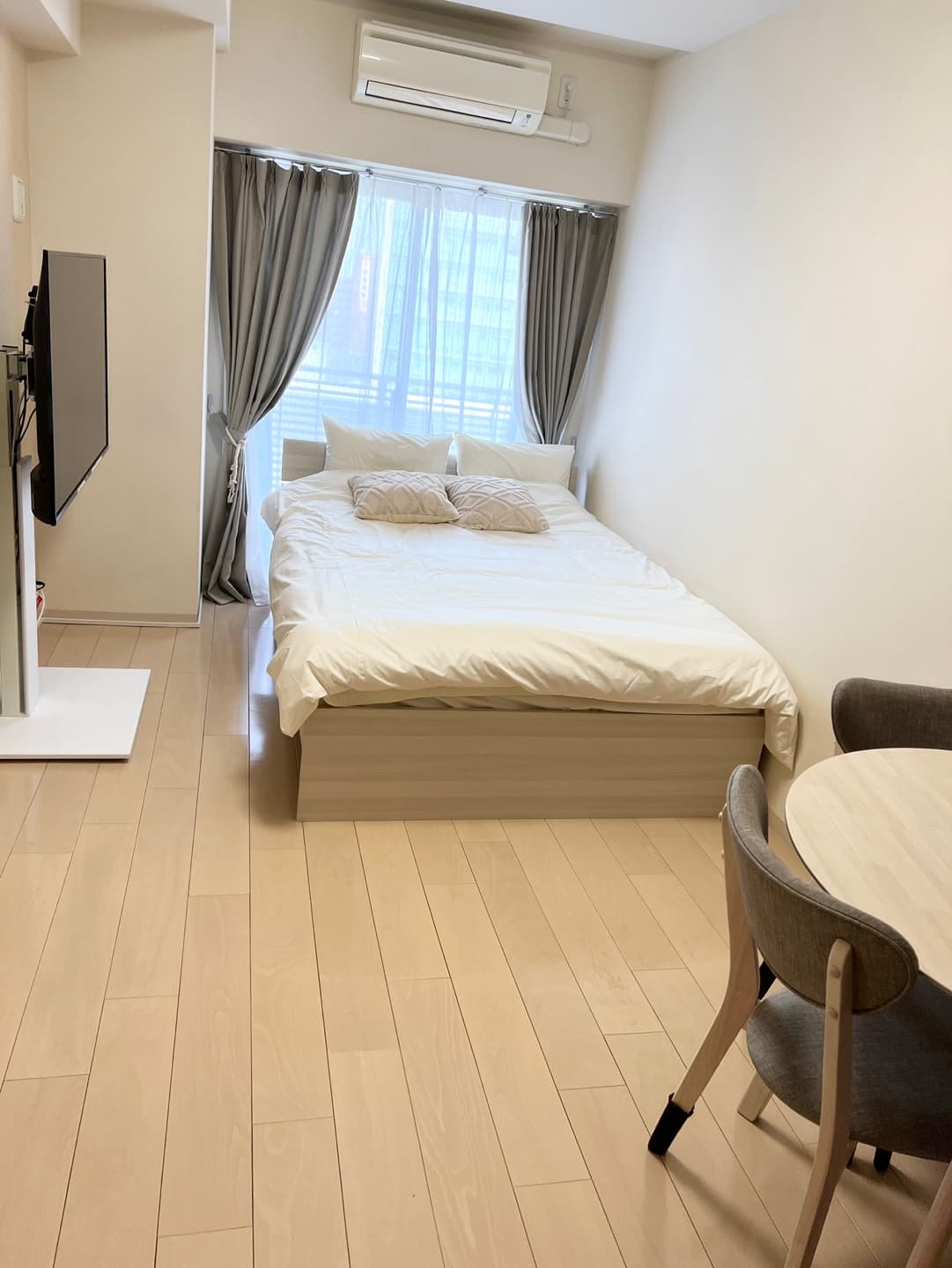 ROOMS 3